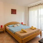 Giuliano-1 By Interhome * Frata