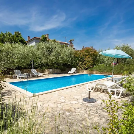 Lejlighed Giuliano-1 By Interhome Frata