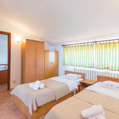 Apartment Giuliano-1 By Interhome Frata