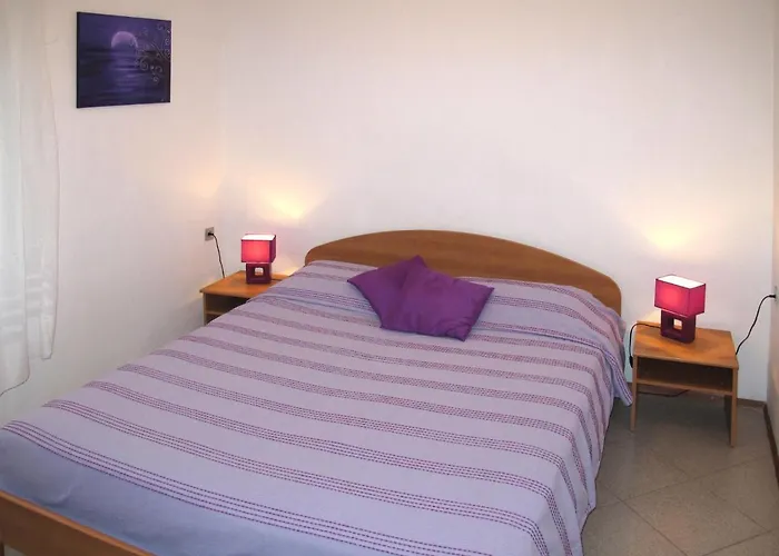 Appartement Giuliano-1 By Interhome